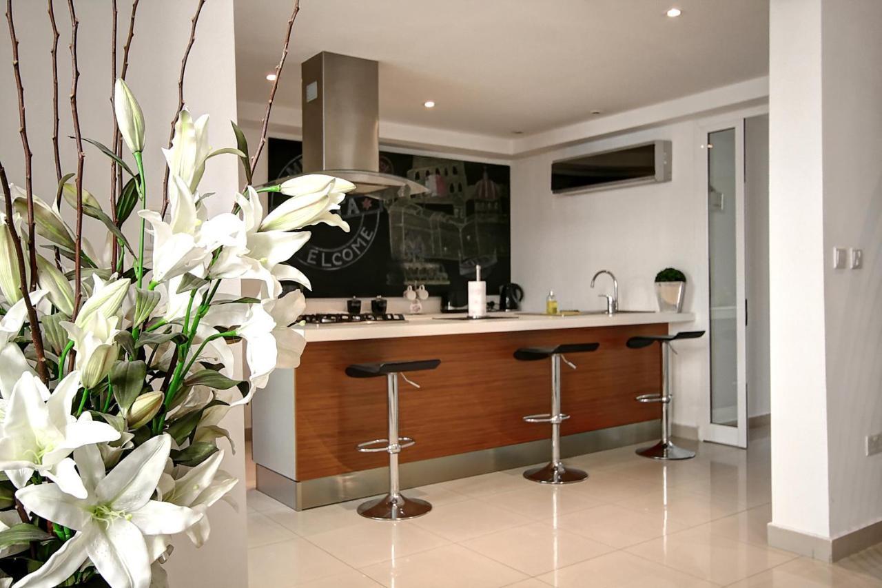 Old Mint No2 Apartment Valletta Exterior photo